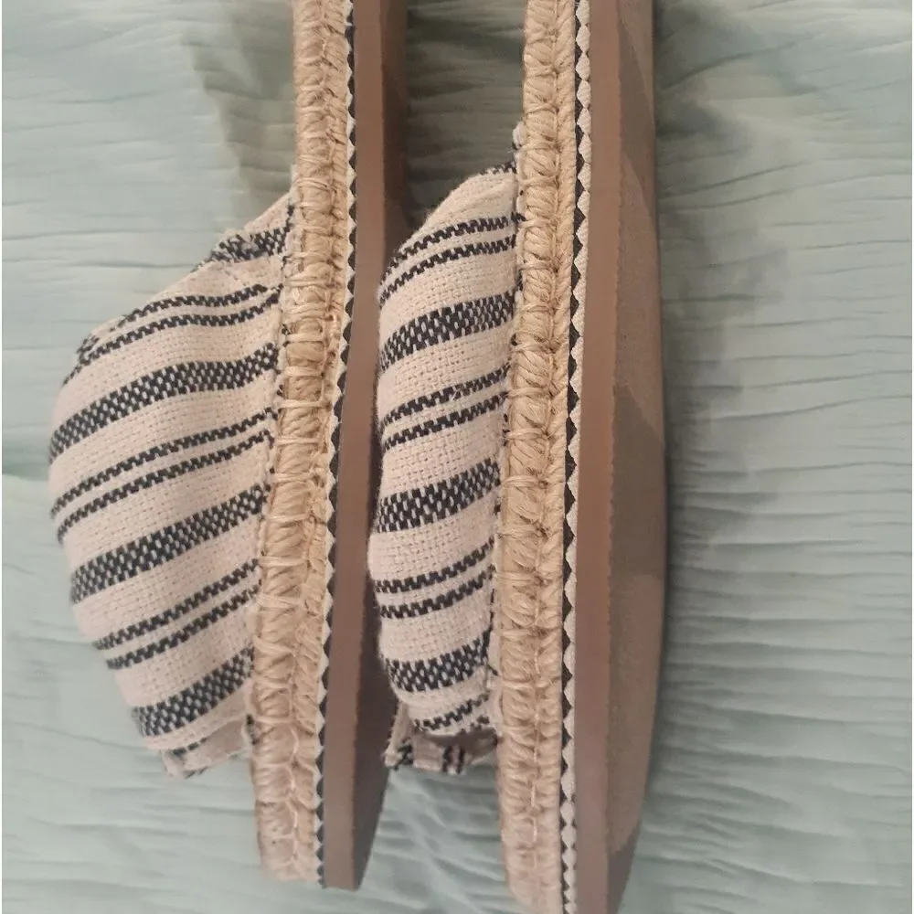 NEW! TWIST KNOT ESPADRILLE SLIP ON SANDALS